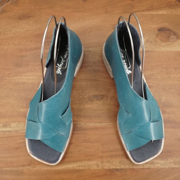 NEW M4-10/Free People Women Sun Valley Sandals Slides Blue Crisscross 38 / 8 - Picture 8 of 11
